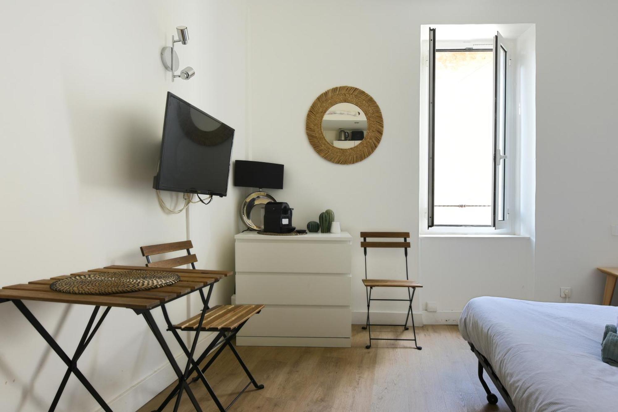 Studio Garrigue La Fare-les-Oliviers Extérieur photo