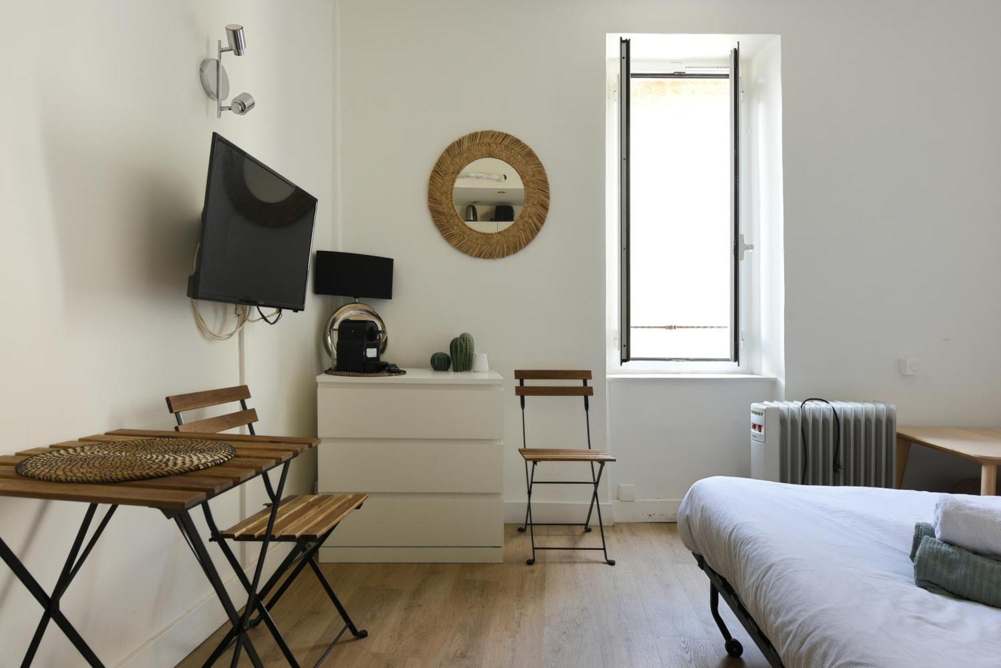 Studio Garrigue La Fare-les-Oliviers Extérieur photo